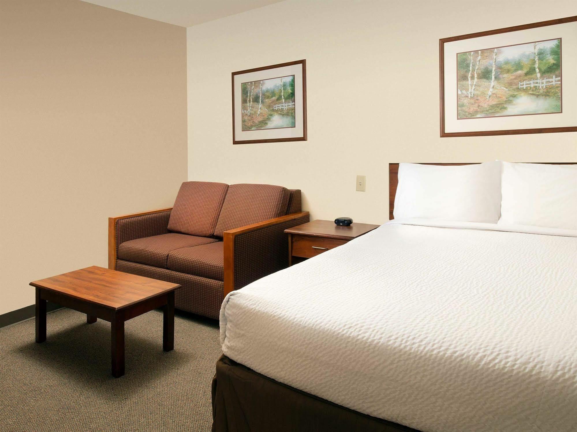 Extended Stay America Select Suites - Charleston - Ashley Phosphate Rd. North Charleston Exterior foto